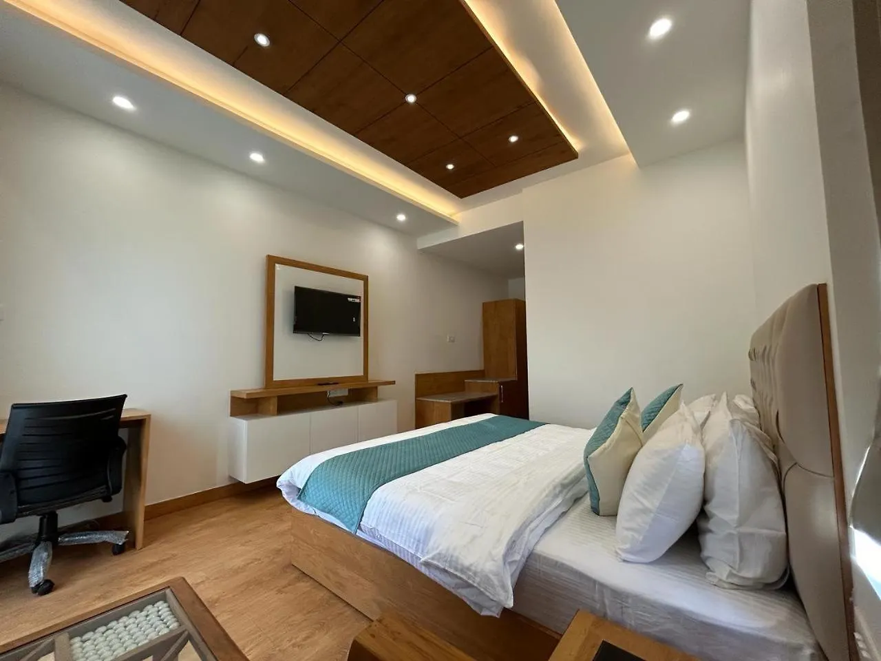 Cocoon A Luxury Bnb Shimla Couette-café